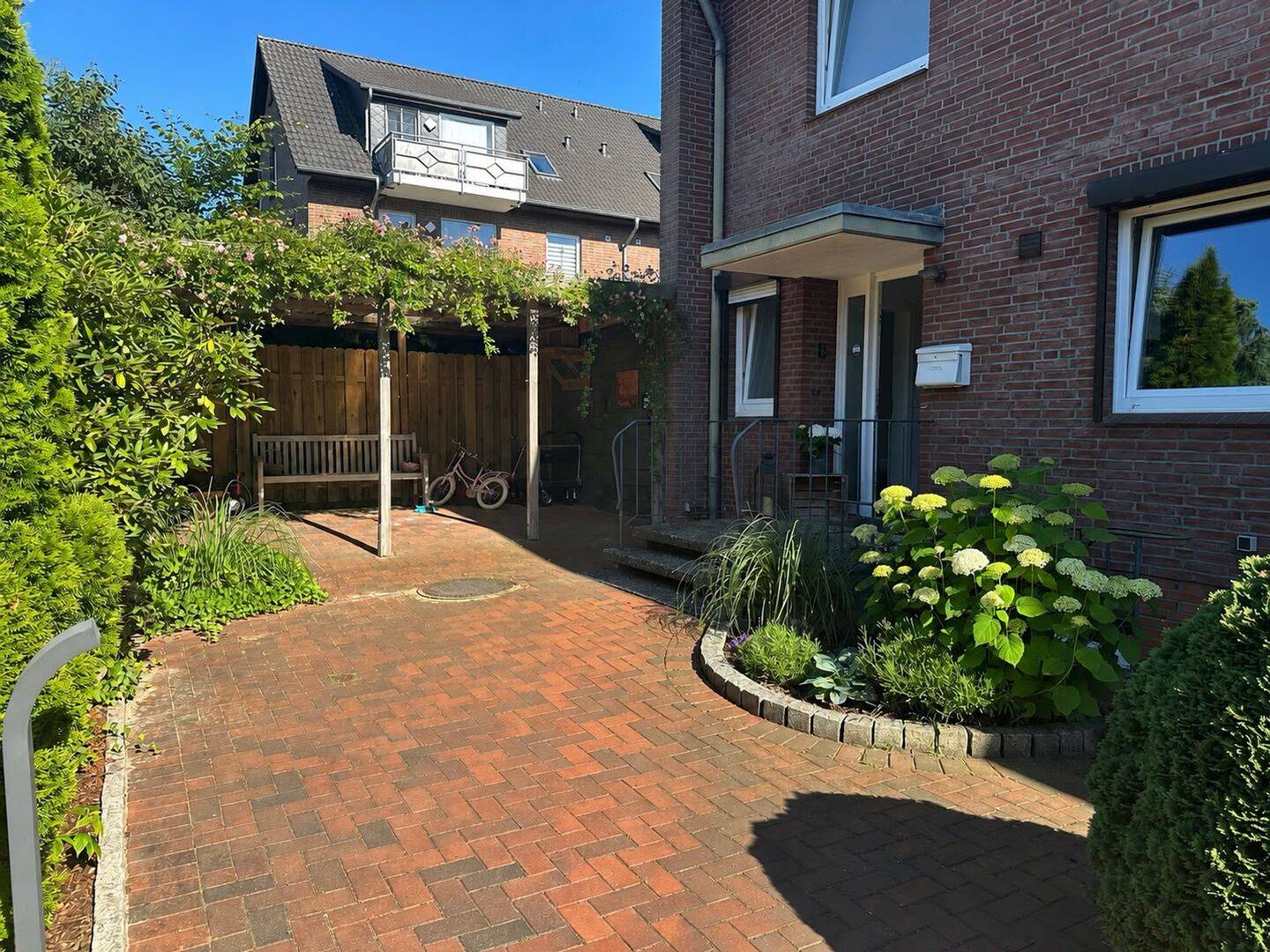 Modernisiertes Endreihenhaus mit Garten in Glinde – Ideal für Familien, 21509 Glinde