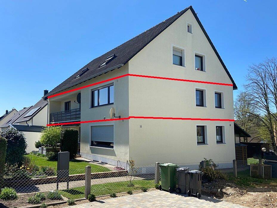 4 1/2-Zi/Kü/Bad-ETW mit Balkon, Garage, Stellplatz und Gartenanteil in einem 3-Fam.-Wohnhaus, 93133 Burglengenfeld