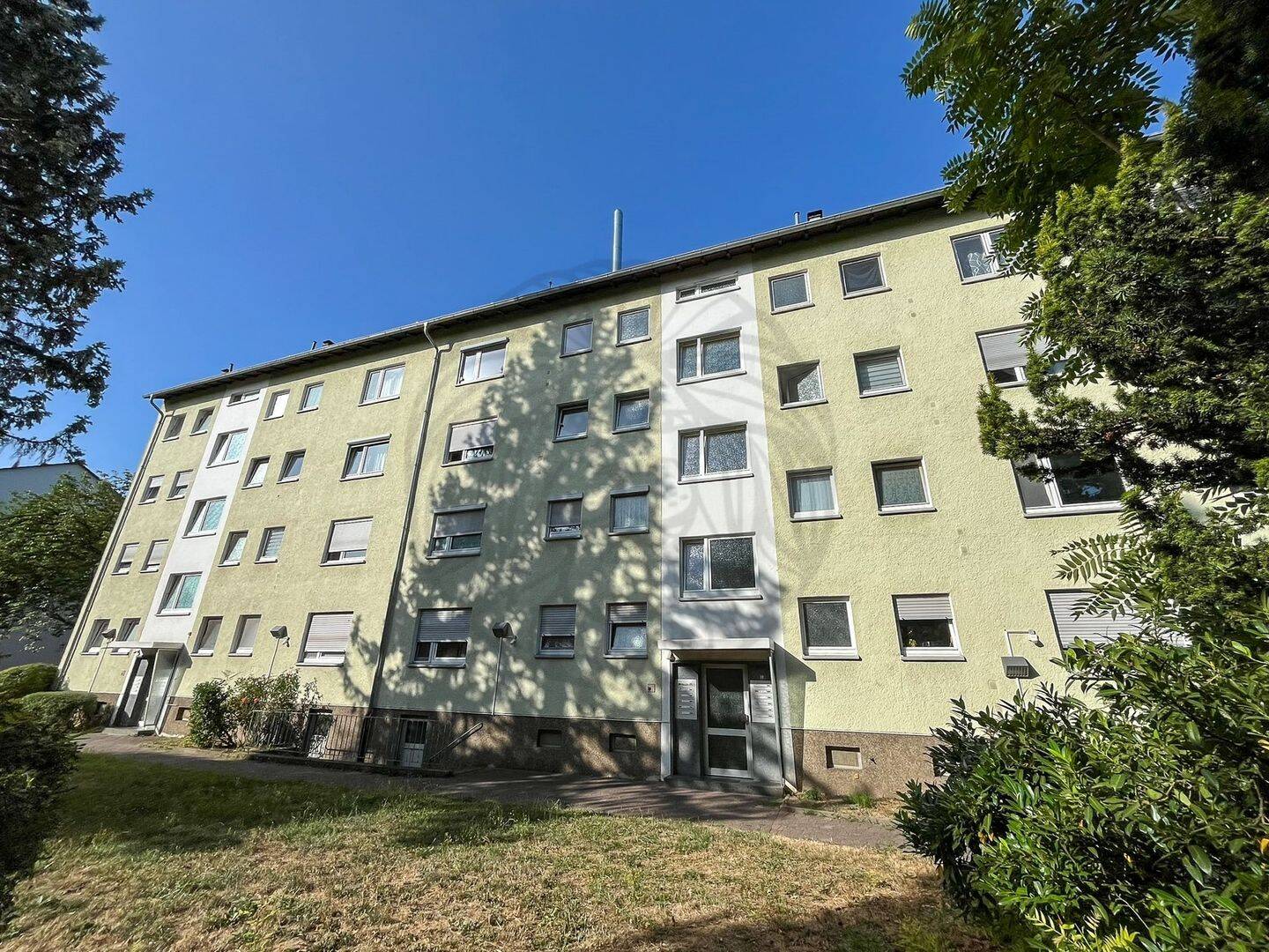 Wiesbaden: Attraktive 3-Zimmer-Wohnung in Biebrich!, 65187 Wiesbaden (Biebrich Wiesbaden)