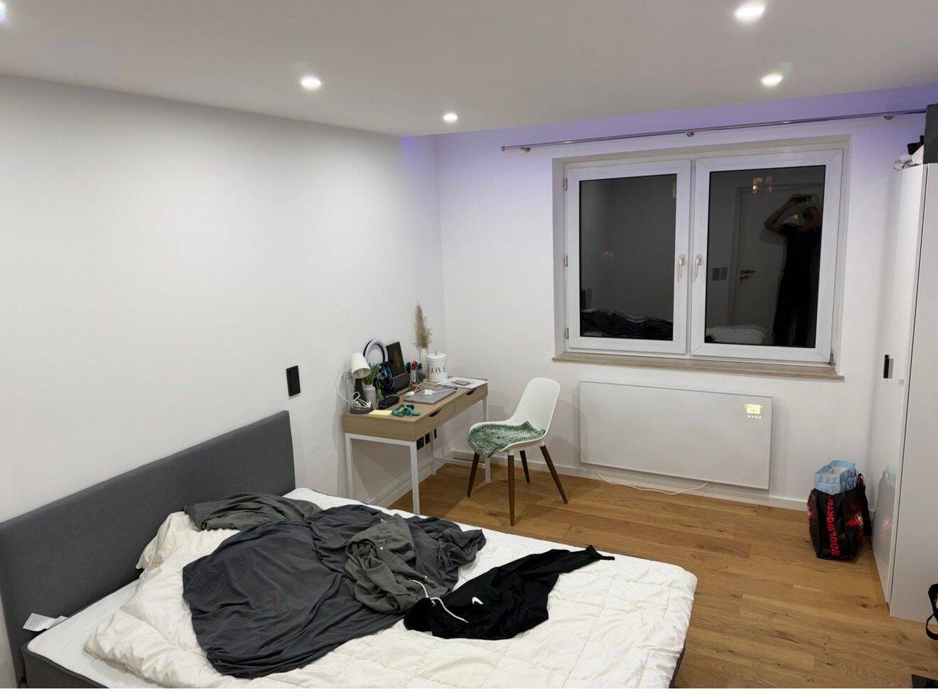 4e Wg, vollmobiliertes helles Zimmer ab sofort zur Miete, 90419 Nürnberg (Kleinweidenmühle Sankt Johannis)