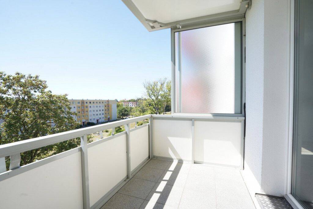 Aufzug / Großer Balkon / Modernes Bad, 9130 Chemnitz (Hilbersdorf Sonnenberg Yorckgebiet Zentrum)