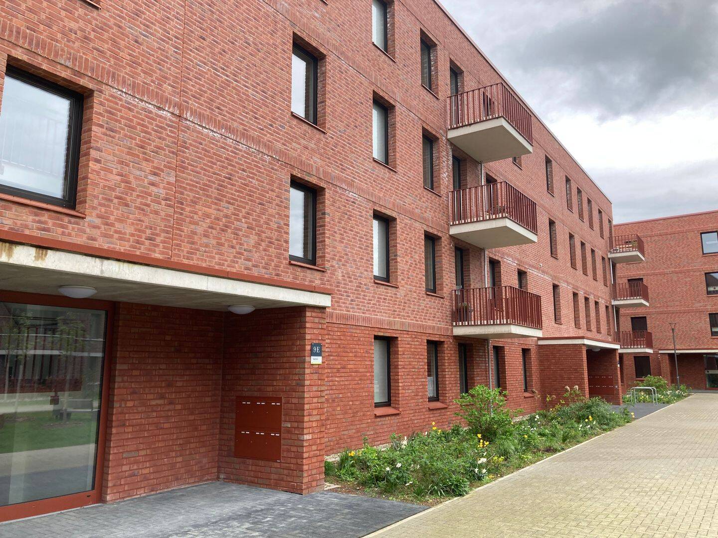 4 Zimmer mit Terrasse, 30655 Hannover