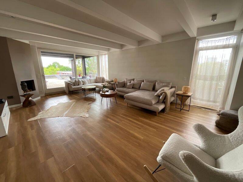 Wunderschöne Penthouse-Wohnung mit großer Dachterrasse in Braunschweig, 38112 Braunschweig