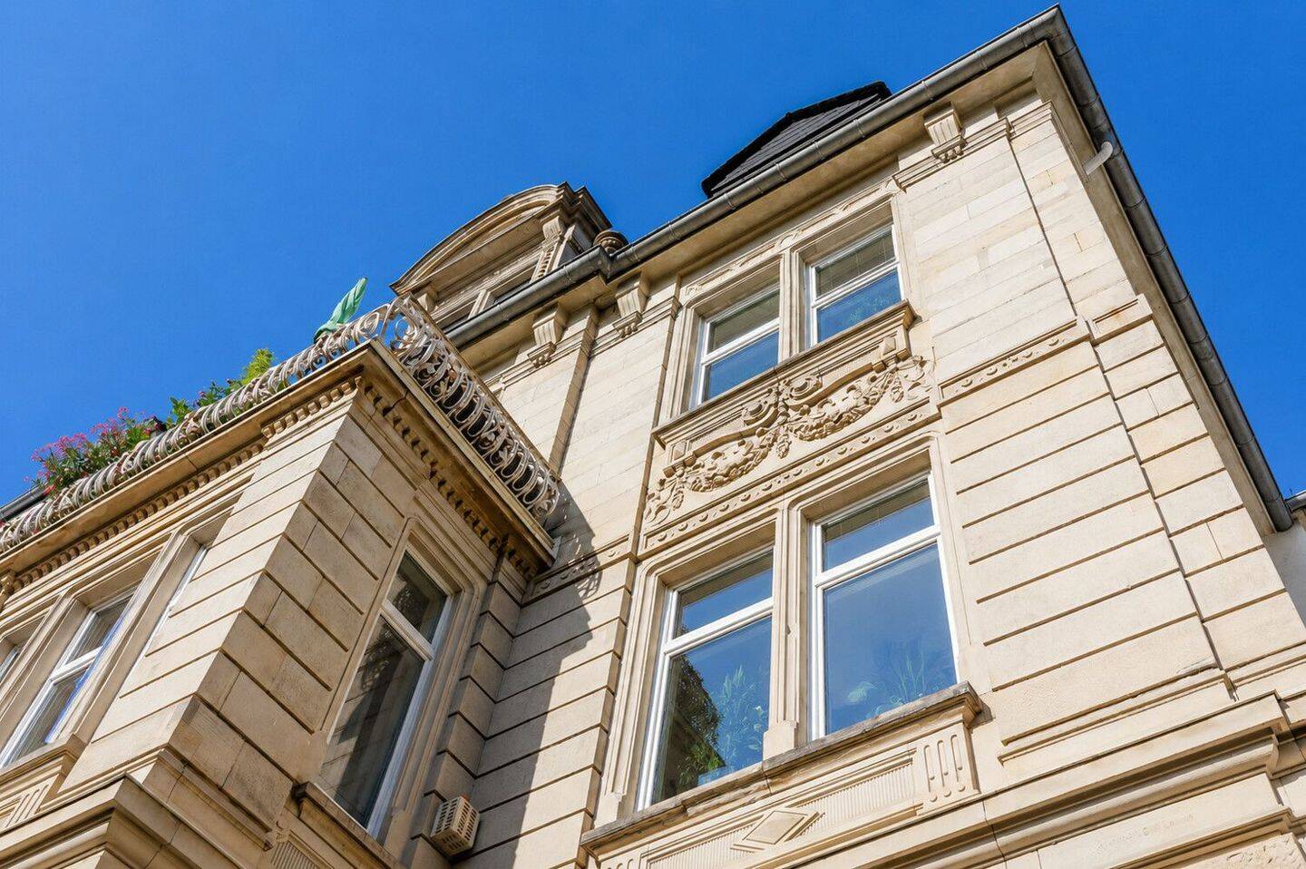 Elegante Altbau-Maisonette mit außergewöhnlichem Flair, 60325 Frankfurt am Main (Bockenheim Gallus Westend-Süd)