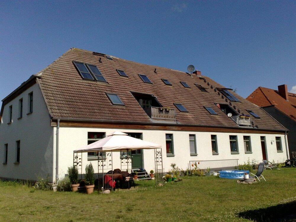 Gemütliche 3-Raum-Wohnung im Grünen, 17237 Hohenzieritz