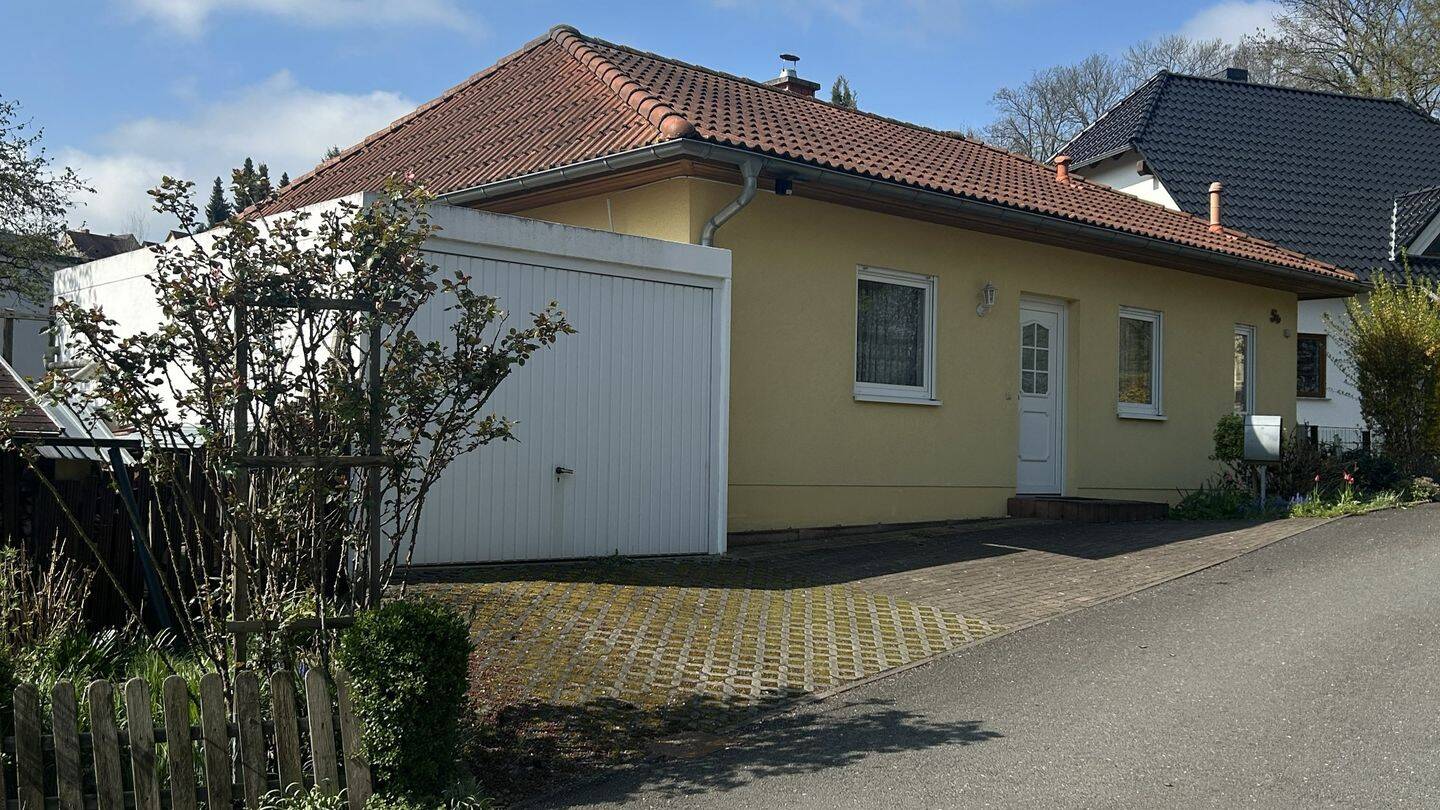 Zentrumnahes Einfamilienhaus im Grünen, 4720 Döbeln