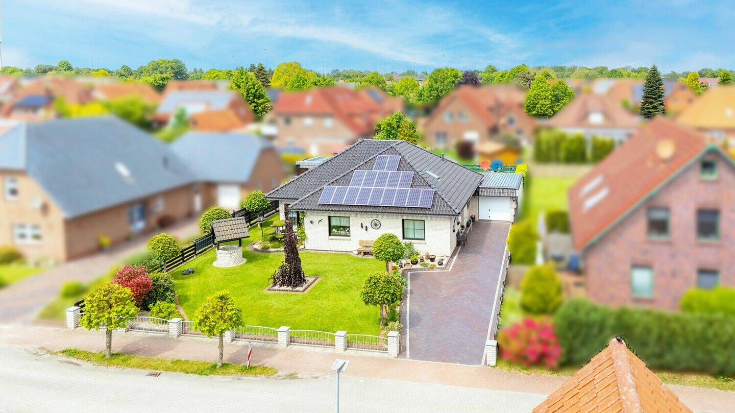 Bungalow in zentraler Siedlungslage von Westerholt – einziehen und wohlfühlen!, 26556 Westerholt