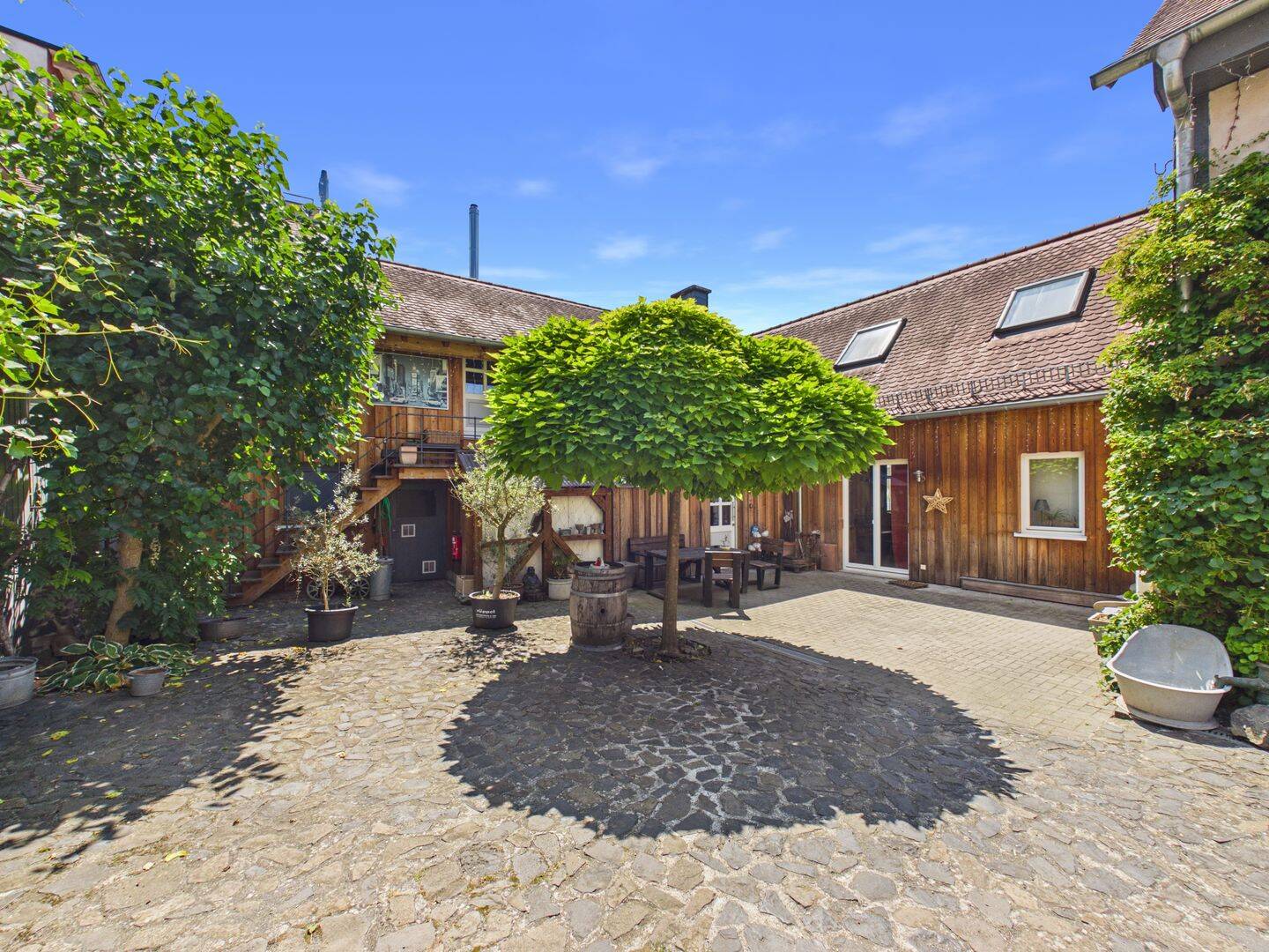 Loft. Fachwerk. Scheune. Ein Anwesen, das es kein zweites Mal gibt im Alten Ortskern von Altenstadt, 63674 Altenstadt