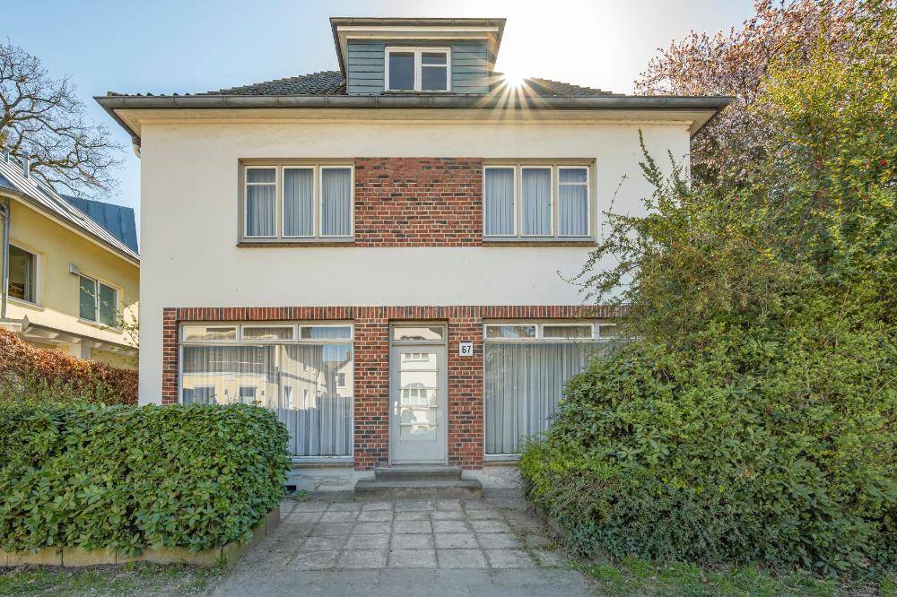 Einfamilienhaus (Kaffeemühle) in Nienstedten, 22609 Hamburg (Altona Groß Flottbek Nienstedten Osdorf Othmarschen)