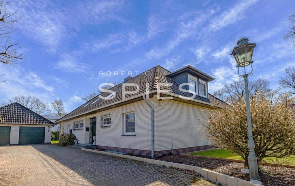 Großzügiges Familienidyll mit Charme in Ahlhorn, 26197 Großenkneten