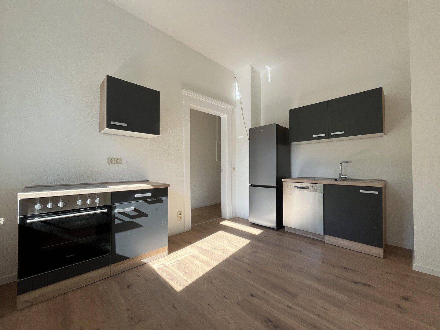Erstbezug nach Sanierung – Großzügige 3-Raumwohnung in Zwickau-Nord im 1. OG, 8058 Zwickau