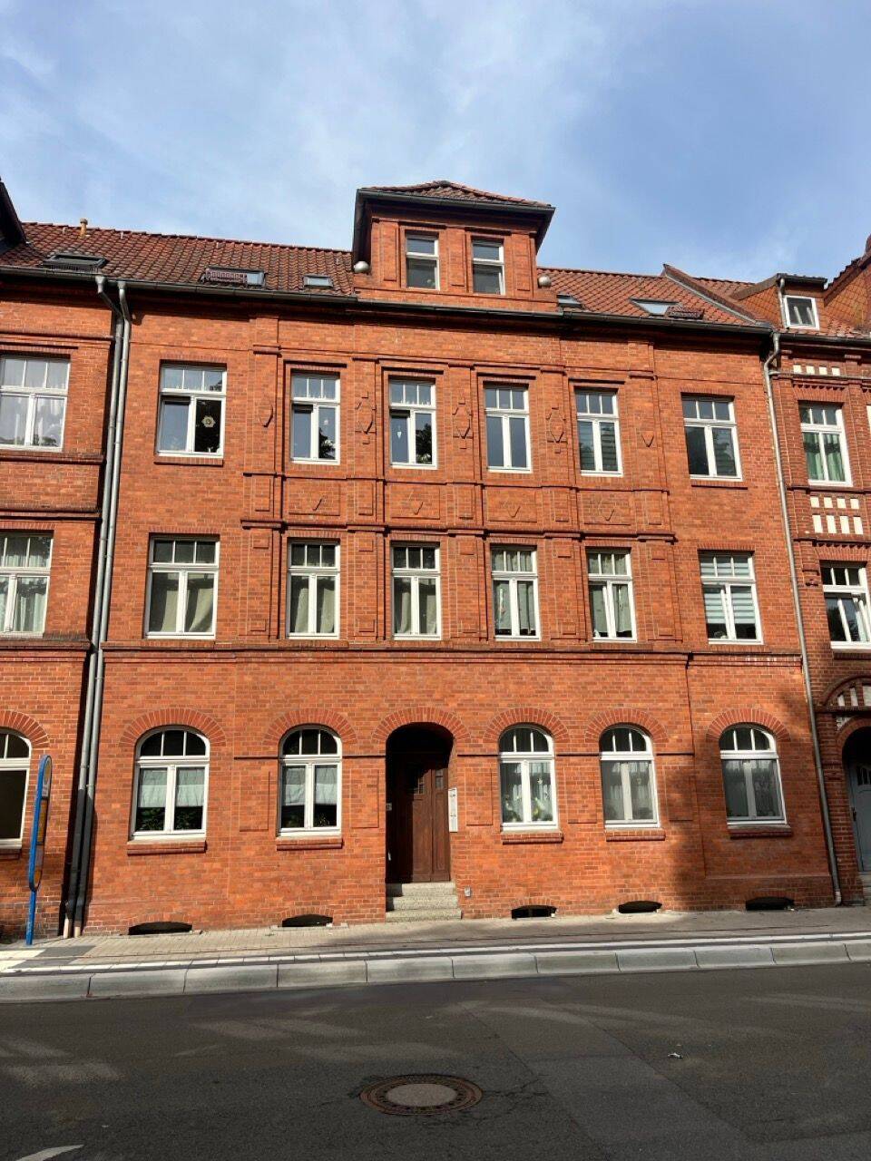 Dachgeschosswohnung mit EBK und Dachterrasse