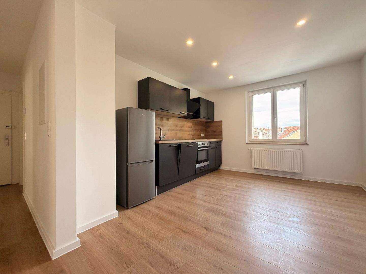 kernsaniert & energieeffizient in GoHo – 2 Zimmer Wohnung mit EBK, 90429 Nürnberg
