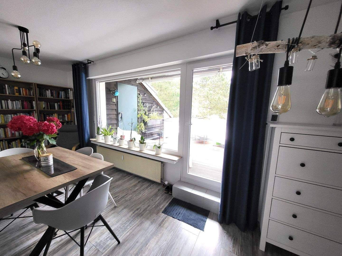 3-Zimmer-Wohnung mit herrlicher Loggia in ruhiger, gefragter Lage von Holthausen, 58093 Hagen