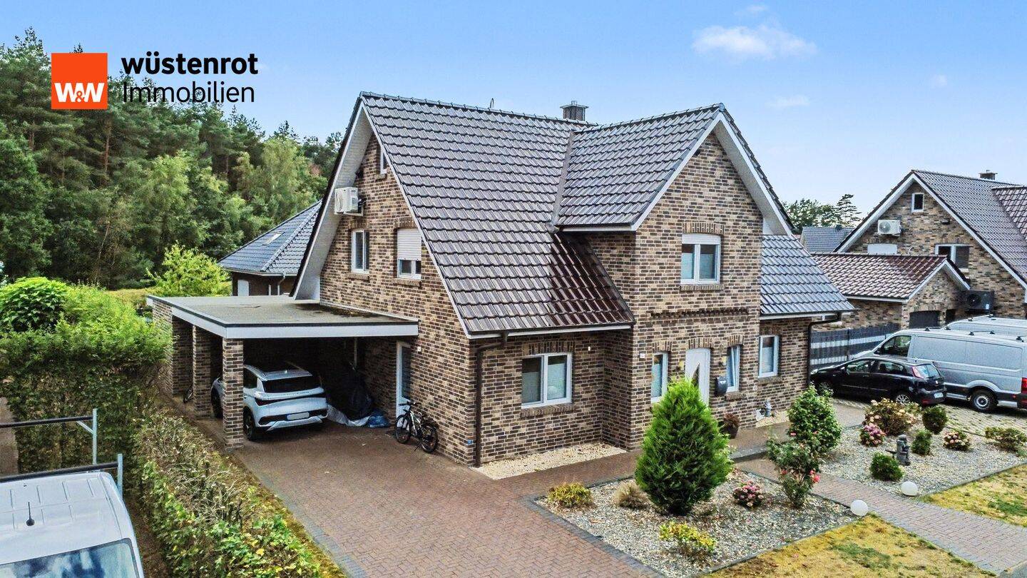 Familientraum am Wald – Modernes Einfamilienhaus mit PV-Anlage und Wallbox!, 49740 Haselünne