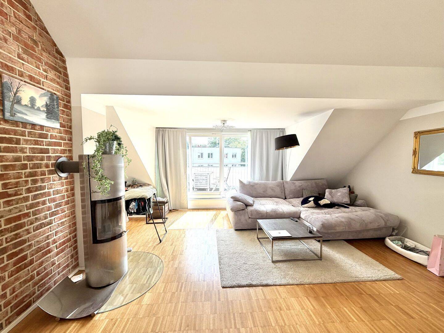 Möbliertes Wohnen inkl. Stellplatz | 01.10.2026 – 30.08.2027, 22089 Hamburg (Mitte)
