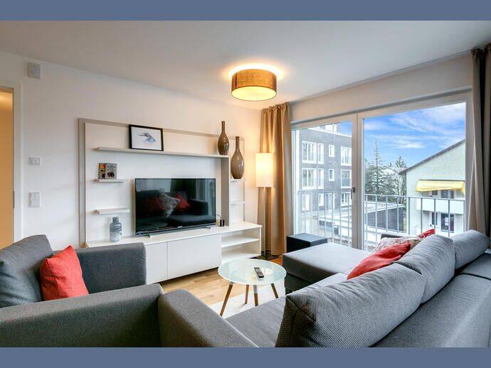 Möbliert: Möblierte 3-Zimmer Wohnung, Nähe U2-Harthof, 80937 München (Milbertshofen-Am Hart)