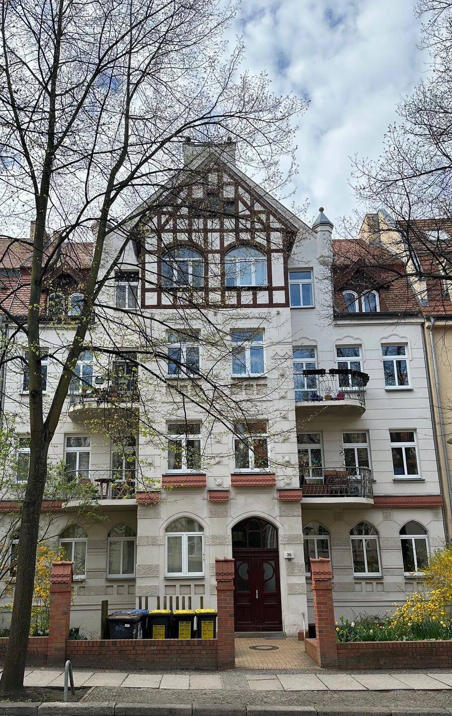 Sehr schöne sanierte 3 Zimmer Wohnung mit Süddachterrasse im Paulusviertel, 6114 Halle (Saale) (Am Wasserturm Giebichenstein Innenstadt Paulusviertel Trotha)