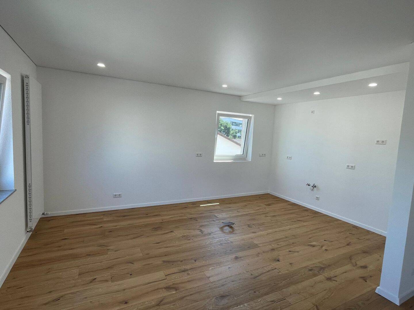 Kernsaniert nach Neubaustandard! 3-Zimmer Wohnung mit Balkon, 66955 Pirmasens (Erlenbrunn Innenstadt Niedersimten Ruhbank Winzeln)