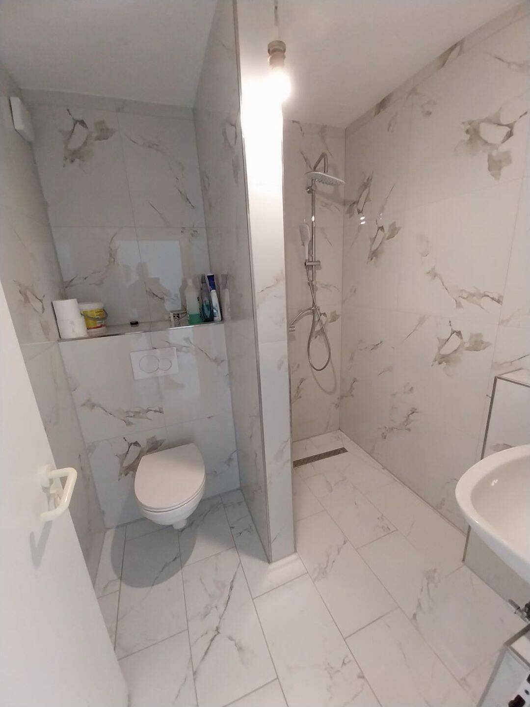 Heiligenwald: Erstbezug nach Renovierung: helle 3-4-ZKB, G-WC, Balkon, 66578 Schiffweiler