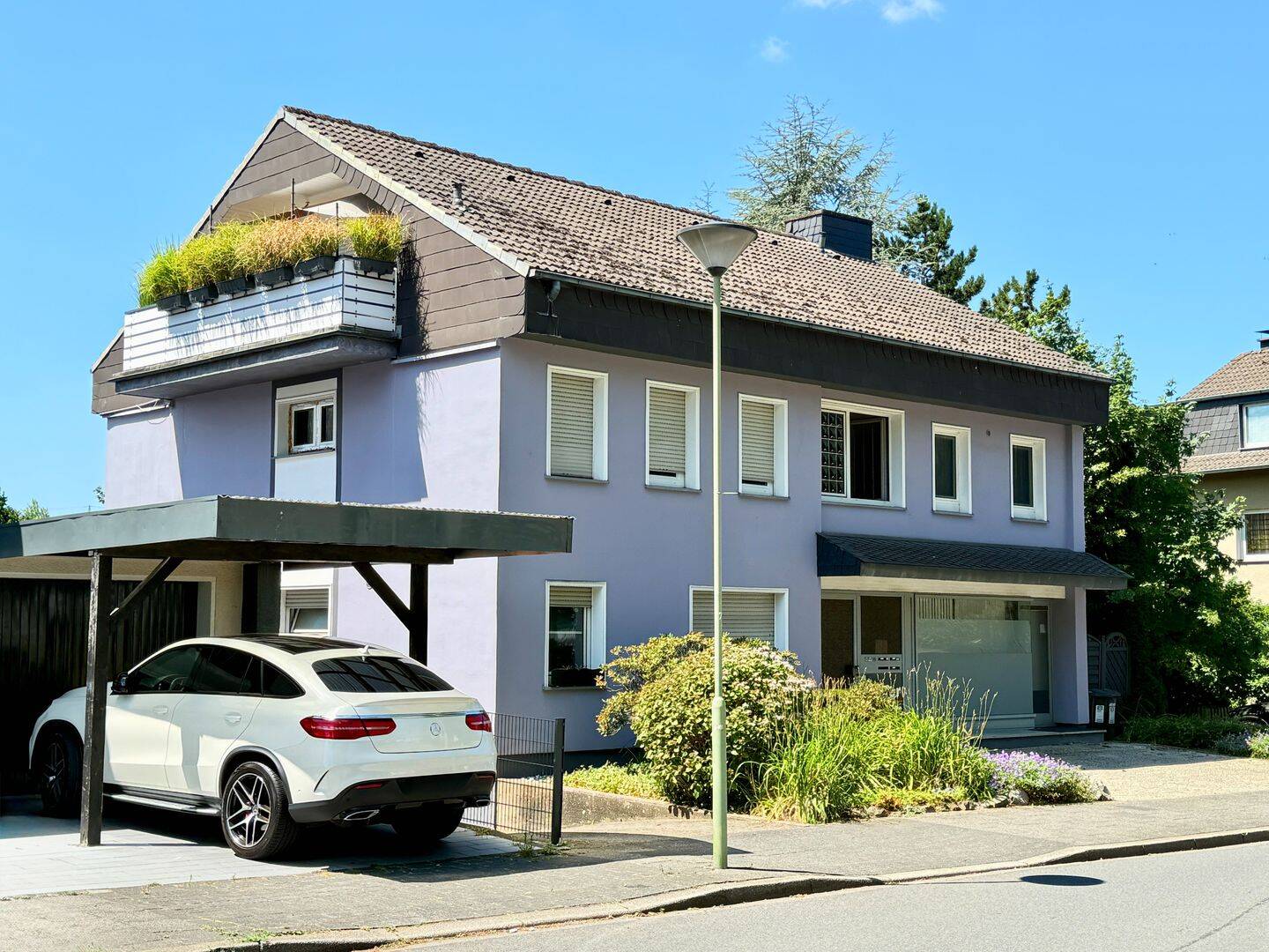 SONNIGE DACHGESCHOSSWOHNUNG MIT BALKON UND GARAGE !!!, 58119 Hagen (Hohenlimburg)