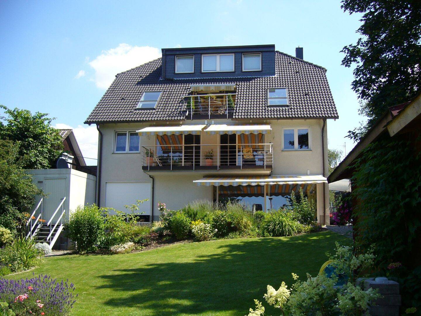 Gepflegte Maisonette Wohnung 76 m2 mit FBH und Balkon mit Aussicht – gehobene Ausstattung, 44577 Castrop-Rauxel