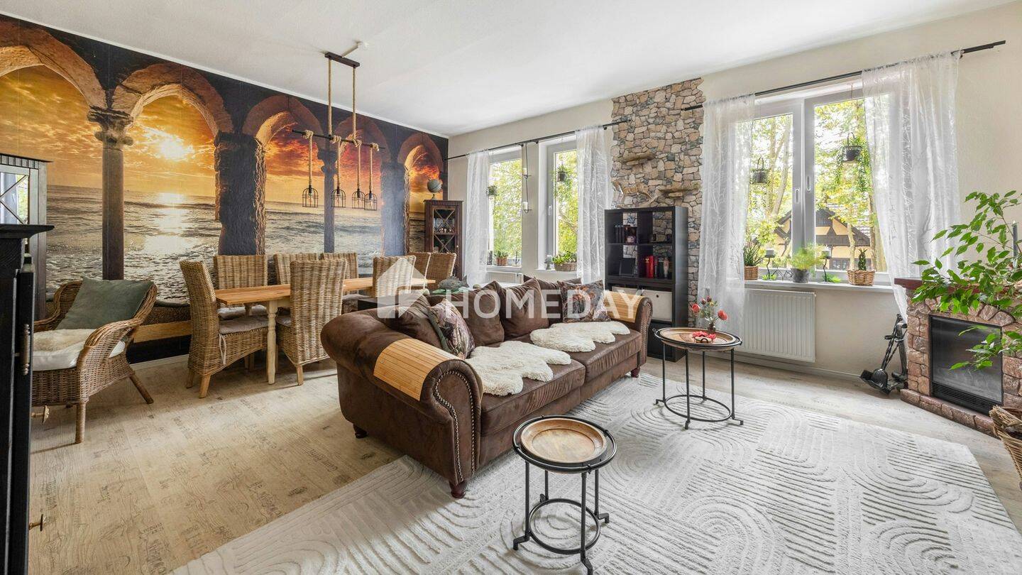 Großzügiges Raumwunder auf drei Etagen: modernisierte Wohnung mit EBK, Garten und Terrasse in Herne, 44623 Herne (Baukau-Ost Herne-Mitte Herne-Süd)