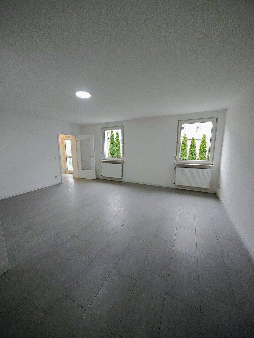 Wohnung im EG mit Terrasse und Gartenzugang, 76227 Karlsruhe (Durlach Hohenwettersbach Stupferich)