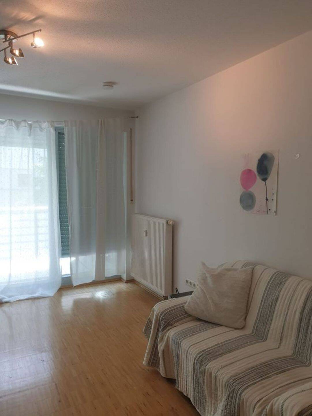 Schönes 1-Zimmer Apartement mit Balkon und Einbauküche am Vimypark in Freising, 85354 Freising