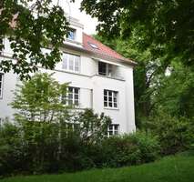 Edles 30er Jahre Mehrfamilienhaus : Parklage. Stil. Perspektive durch 4 attraktiven Wohnungen, 33604 Bielefeld (Innenstadt Sieker)