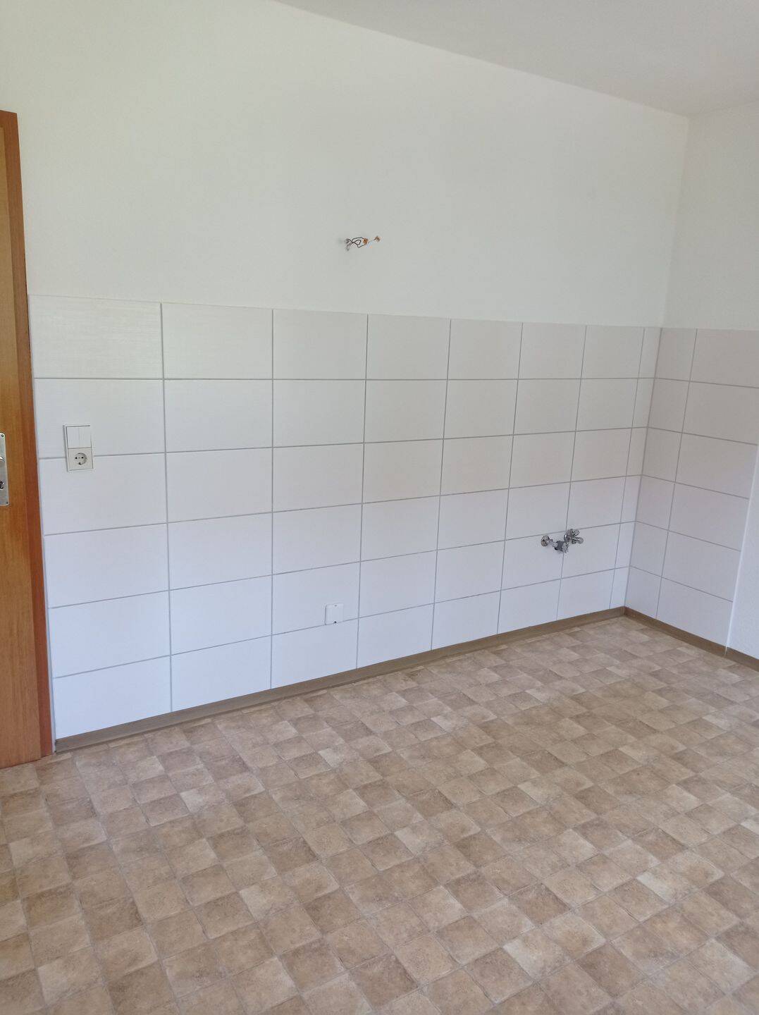 Erdgeschoß-Wohnung, 83404 Ainring