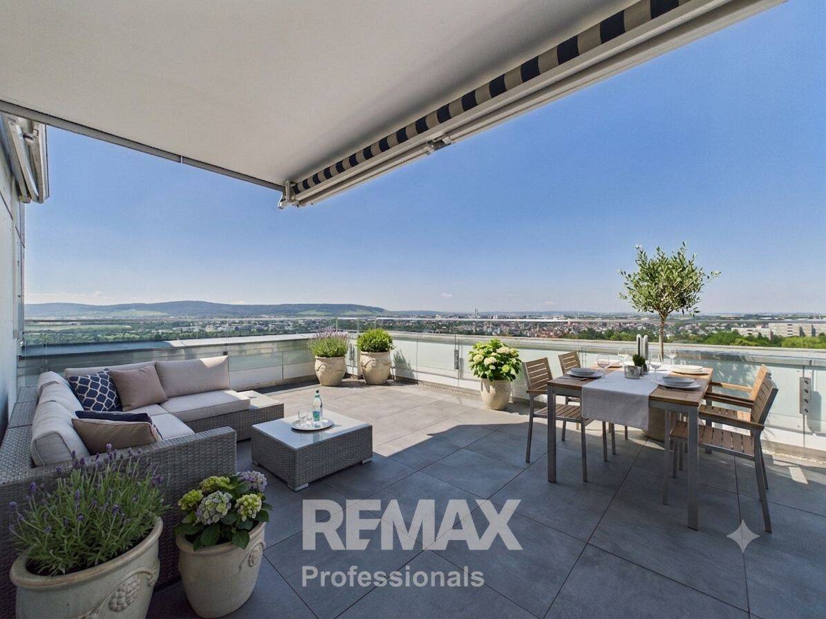 Exklusives Penthouse mit spektakulärem Panorama-Rundumblick und TG-Stellplatz, 71334 Waiblingen