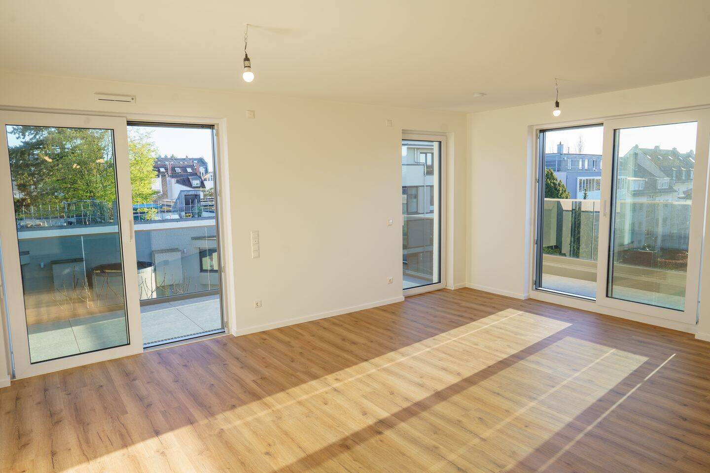 Traumhafte Neubau 3-Zimmerwohnung mit Dacherrasse in Darmstadt-Bessungen!, 64285 Darmstadt (Darmstadt)