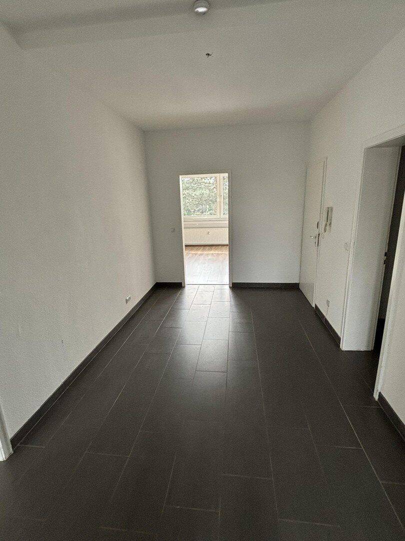 Wohntraum: Moderne 3-Zimmer-Wohnung mit 2 Balkonen und viel Platz zum Wohlfühlen!, 52351 Düren
