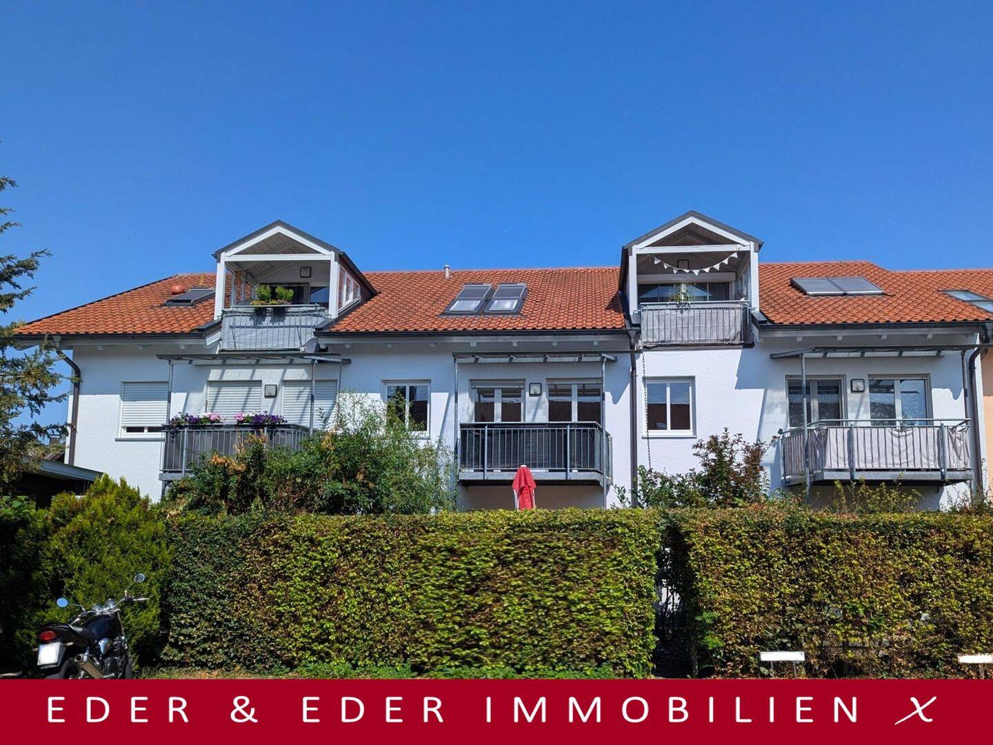 Schöne, gepflegte, freie 2-Zimmer-Wohnung mit Südbalkon in ruhiger, sehr guter Wohnlage in Dorfen!, 84405 Dorfen