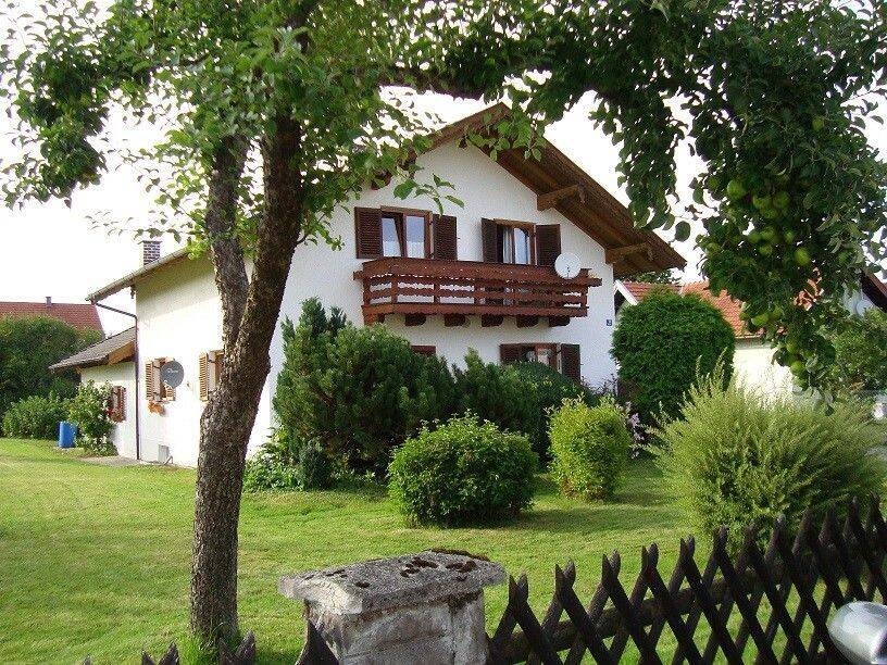 Einfamilienhaus mit weiterem Neubaupotential!!, 84518 Garching a.d. Alz