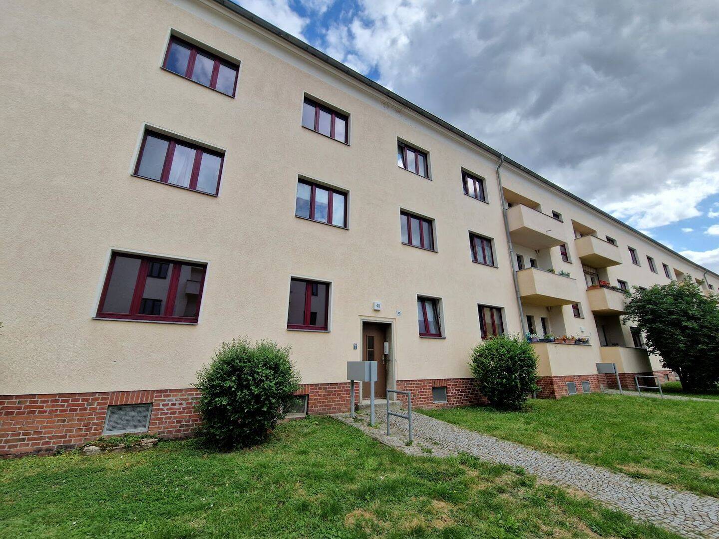 Cooler Deal an heißen Tagen, jetzt zwei Kaltmieten frei* – ruhig wohnen in Cracau!, 39114 Magdeburg