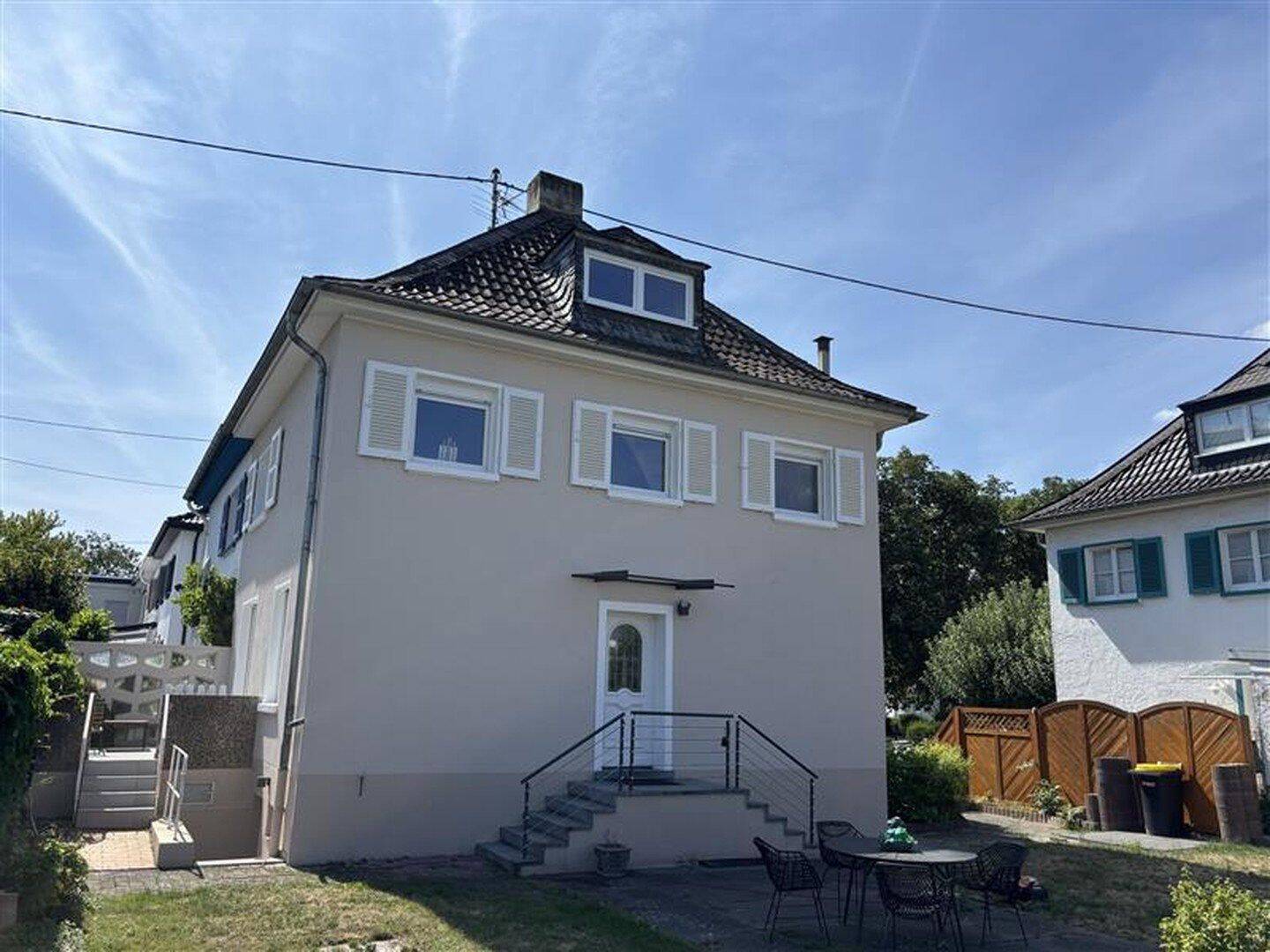 Modernisierte Doppelhaushälfte mit großem Garten & Terrasse – sofort bezugsfrei, 55543 Bad Kreuznach