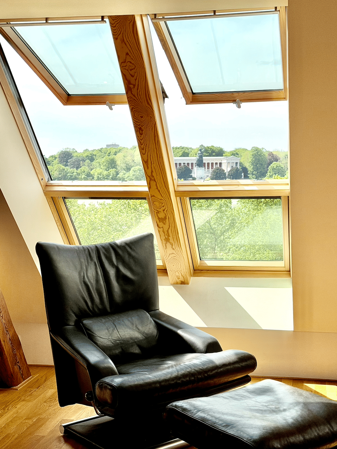 EINZIGARTIG – Altbau-Traum mit großer Dachterrasse und direktem Blick auf Ruhmeshalle / Bavaria, 80336 München (Altstadt-Lehel Ludwigsvorstadt-Isarvorstadt Sendling)
