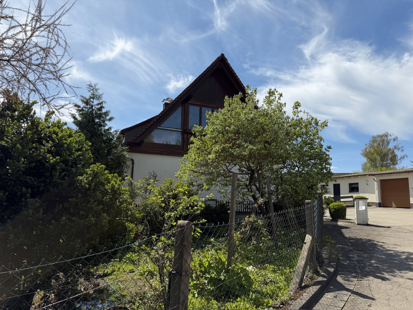 Doppelhaushälfte mit Studio und Garten, 91757 Treuchtlingen