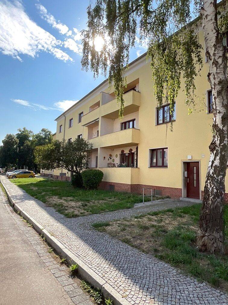 Top Wohnung mit Balkon und Einbauküche – Sommer Deal – jetzt zwei Kaltmieten frei*, 39114 Magdeburg
