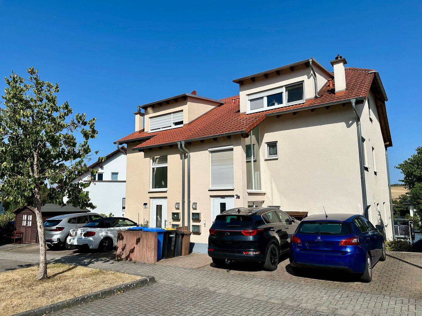 Großzügige Maisonette-Wohnung mit schönem Ausblick in Taunusstein-Wehen, 65232 Taunusstein
