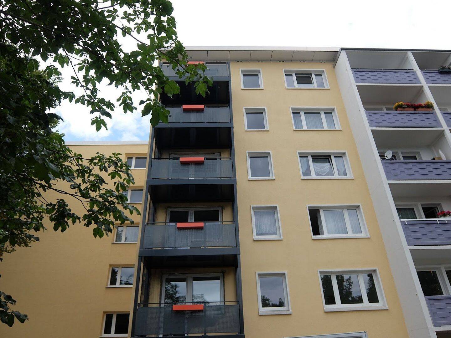 3-Zimmer-Wohnung bezugsfertig mit Balkon, 9130 Chemnitz (Hilbersdorf Sonnenberg Yorckgebiet Zentrum)