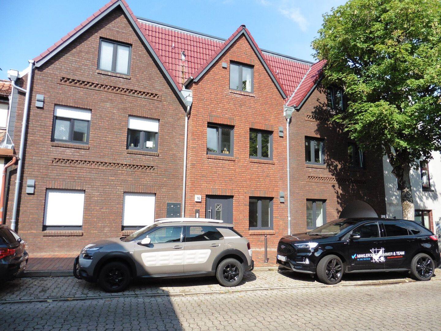 hochwertige 3-Zimmer-Wohnung mit Balkon in Altstadtlage, 21614 Buxtehude
