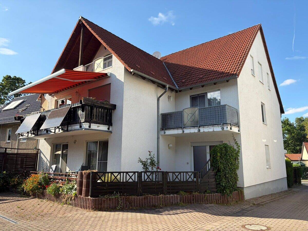 ATLAS IMMOBILIEN: Ruhig wohnen in Erfurt-Waltersleben – helle 2-Zimmer-Wohnung mit Terrasse, 99097 Erfurt (Egstedt am Steiger Melchendorf Waltersleben Wiesenhügel)