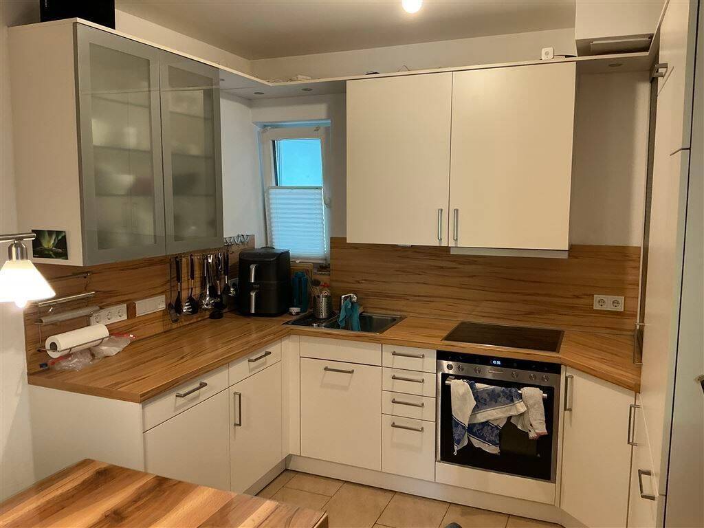 Stilvolle 3-Zimmer-Wohnung mit modernem Wohnkomfort, 93173 Wenzenbach