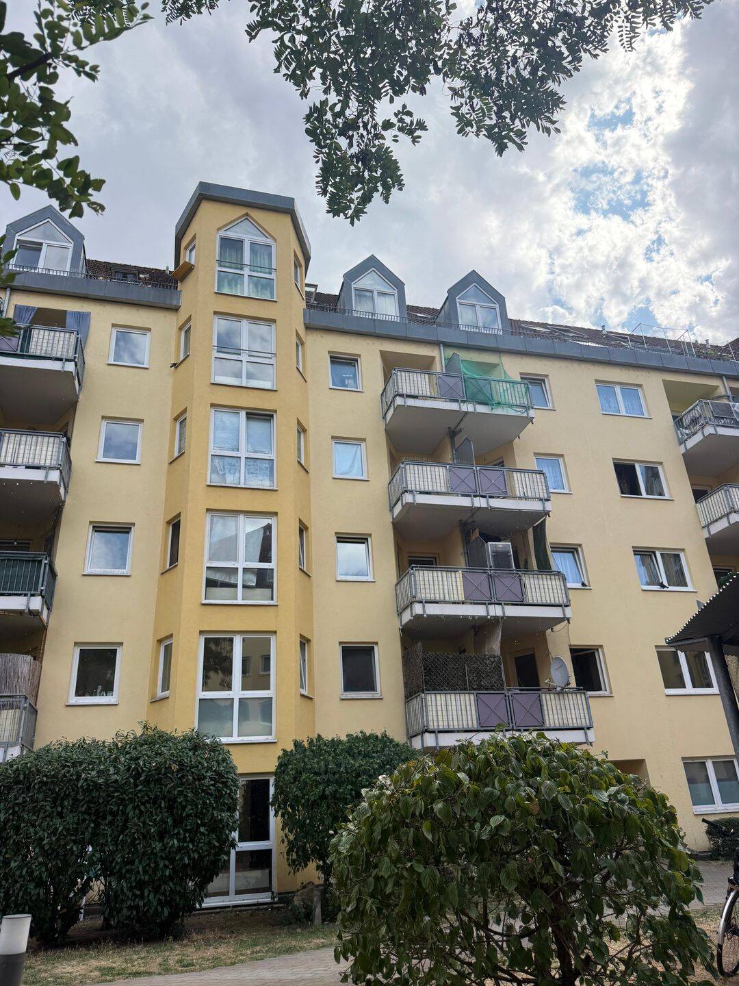 Helle 1 Zimmerwohnung in Fürth, Provisionsfrei, incl. Tiefgaragenstellplatz, 90763 Fürth (Südstadt Weikershof)