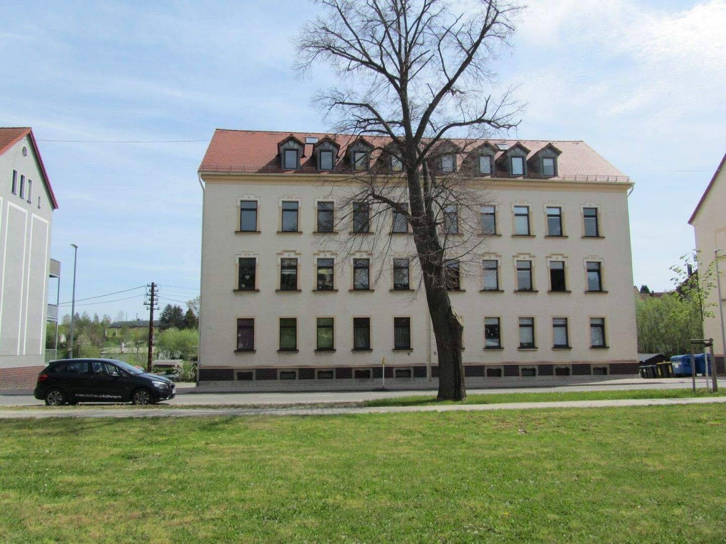 Hochwertig sanierte Familienwohnung zu vermieten!