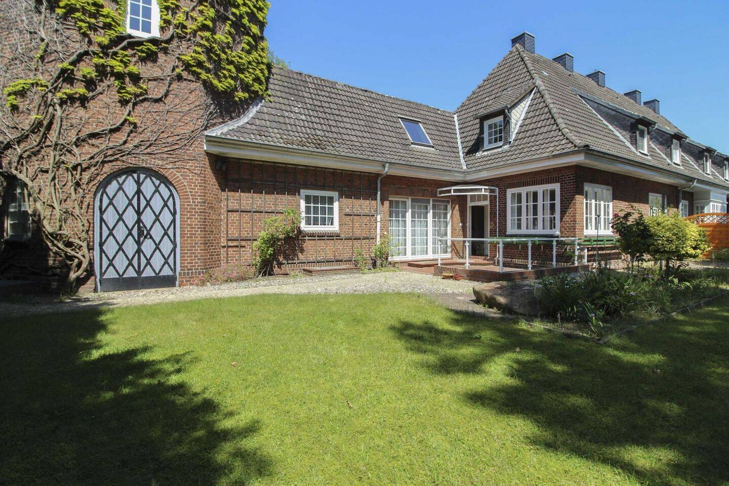 Denkmalgeschütztes 6-Zi.-Zuhause mit Garten und viel Nutzungspotenzial, 21502 Geesthacht