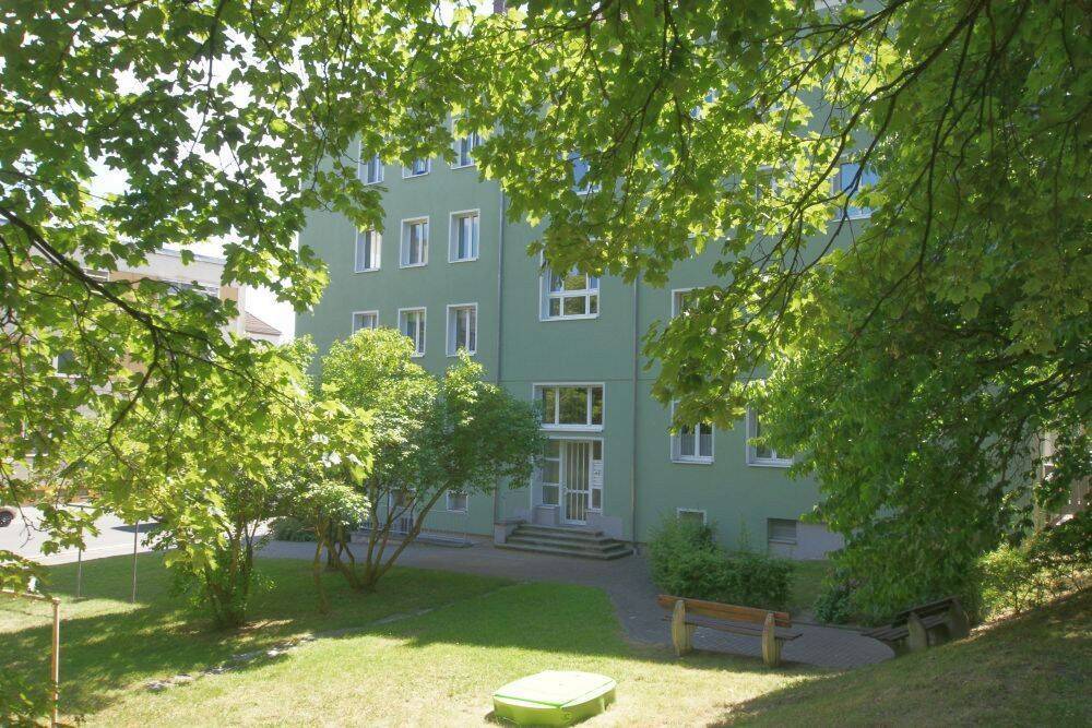Helle 3-Raum-Wohnung mit großzügigen Zimmern-zentrumsnah wohnen, 8525 Plauen